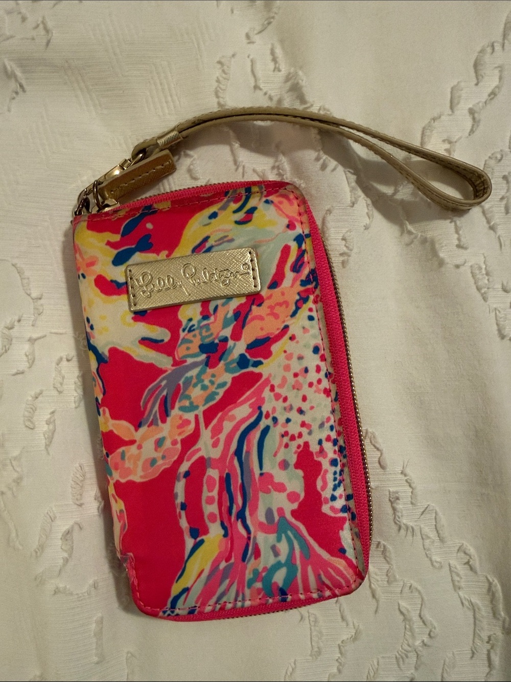 Lilly Pulitzer Zip Wristlet Phone Case